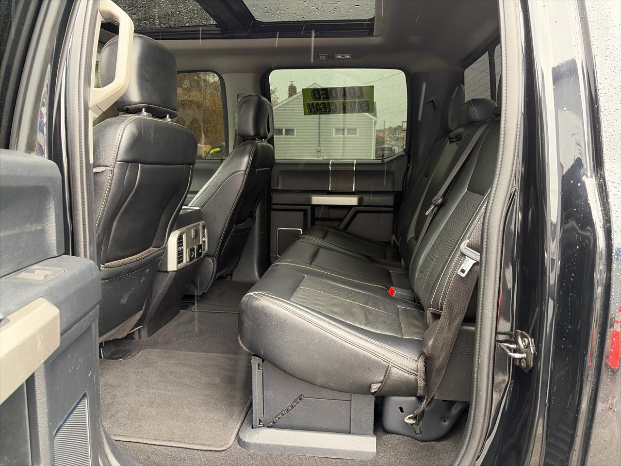 Ford F-250 SD Lariat Crew Cab Short Bed 4WD 2020