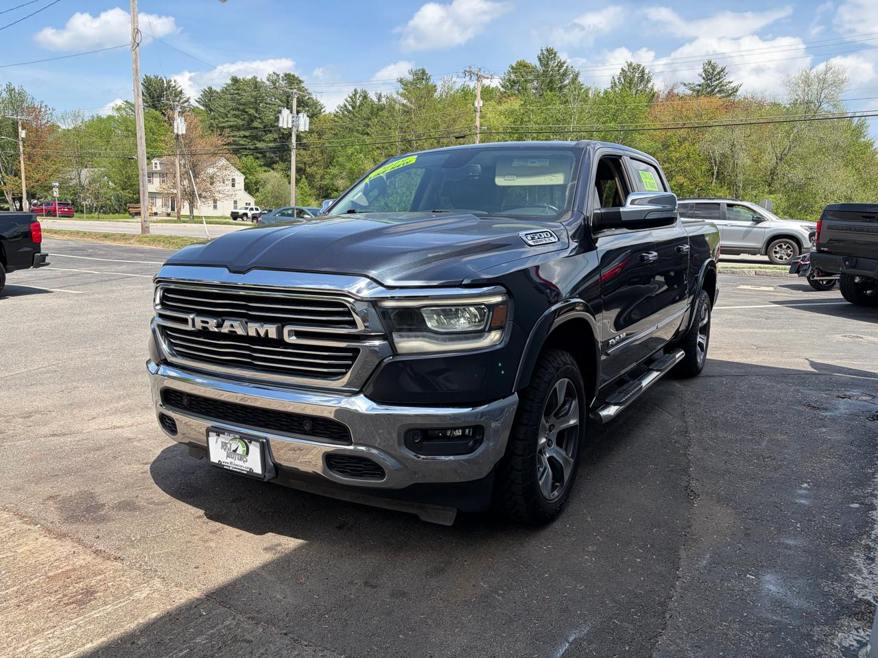 RAM 1500 Laramie Crew Cab SWB 4WD 2019
