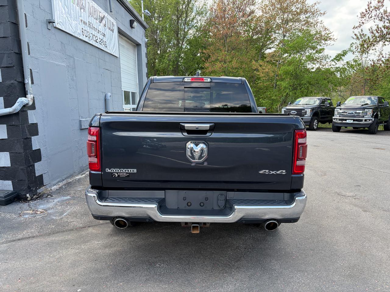 RAM 1500 Laramie Crew Cab SWB 4WD 2019