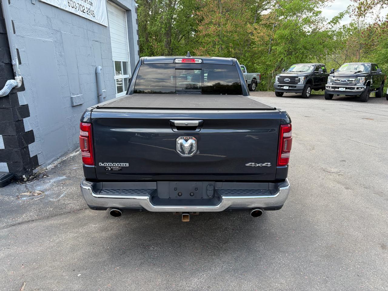 RAM 1500 Laramie Crew Cab SWB 4WD 2019