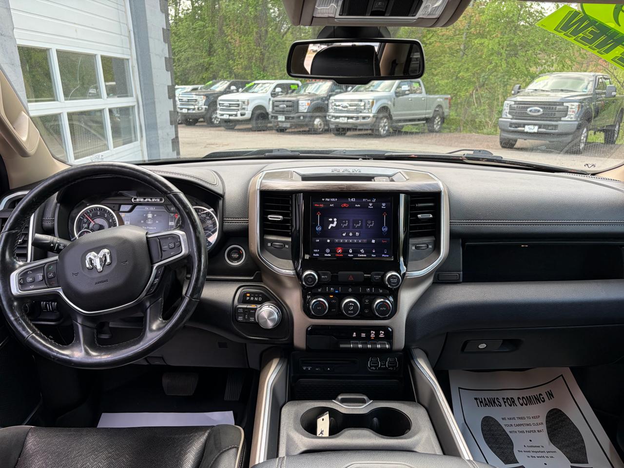 RAM 1500 Laramie Crew Cab SWB 4WD 2019
