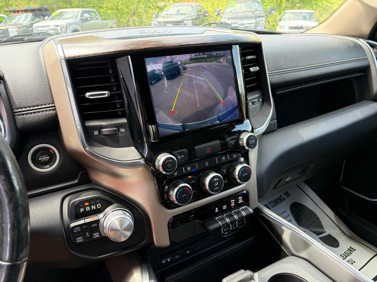 RAM 1500 Laramie Crew Cab SWB 4WD 2019