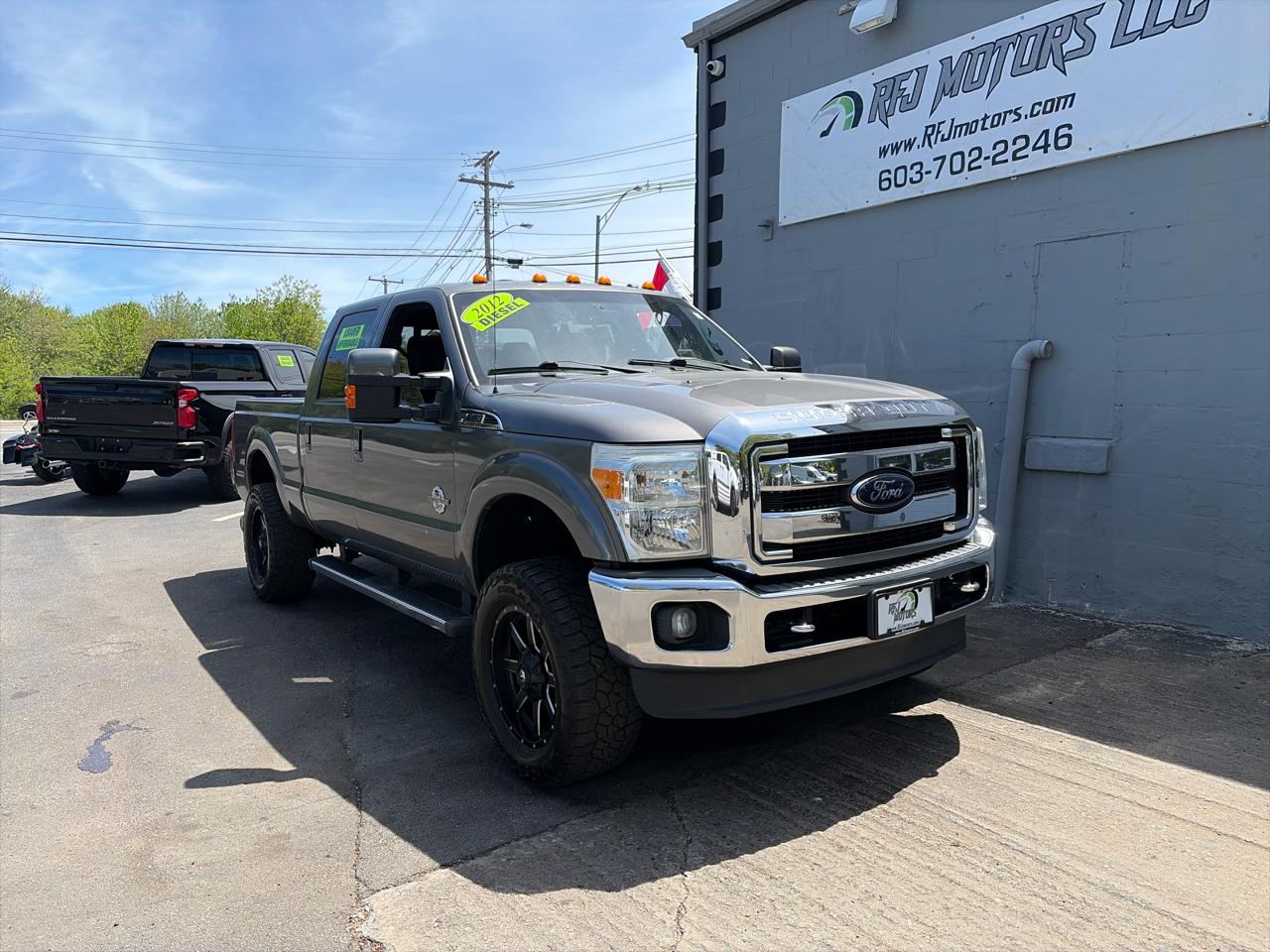Ford F-350 SD Lariat Crew Cab 4WD 2012
