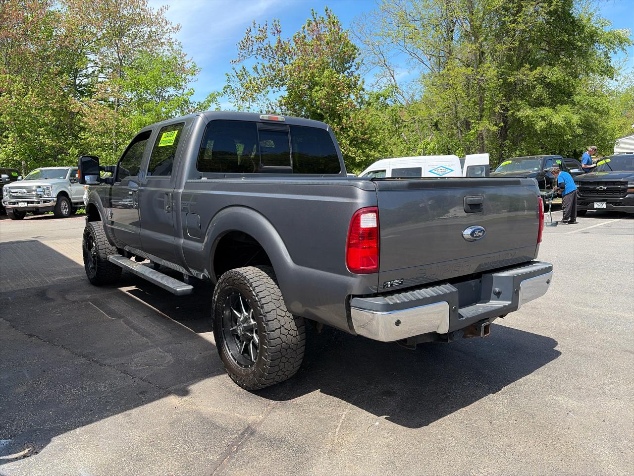 Ford F-350 SD Lariat Crew Cab 4WD 2012