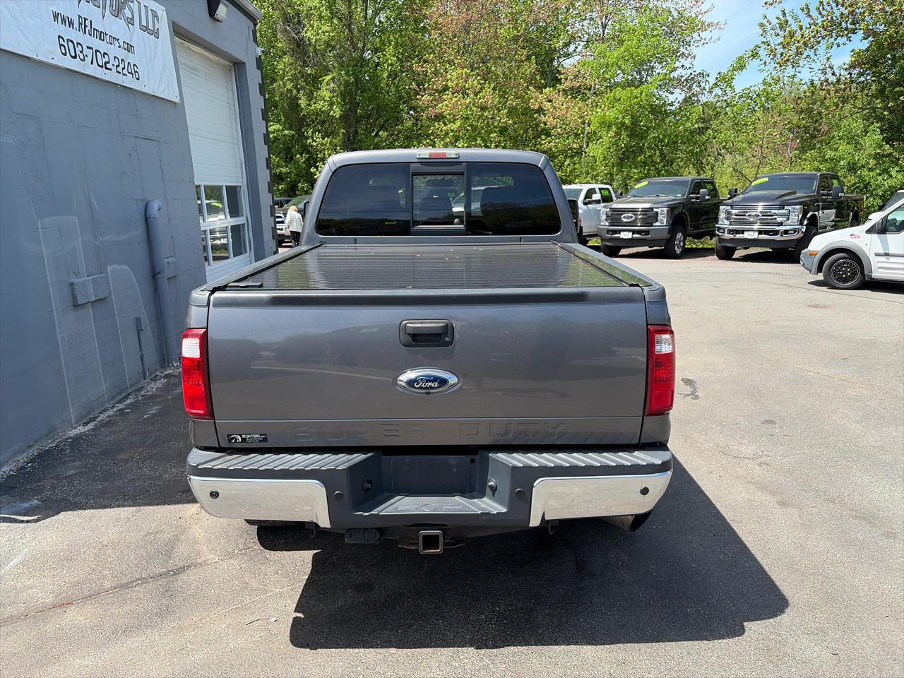 Ford F-350 SD Lariat Crew Cab 4WD 2012
