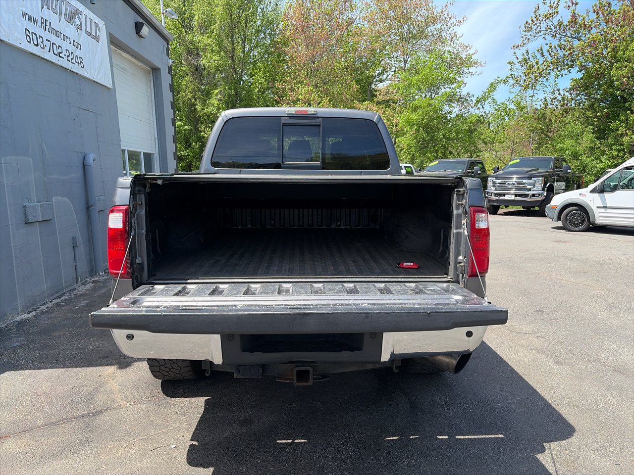 Ford F-350 SD Lariat Crew Cab 4WD 2012
