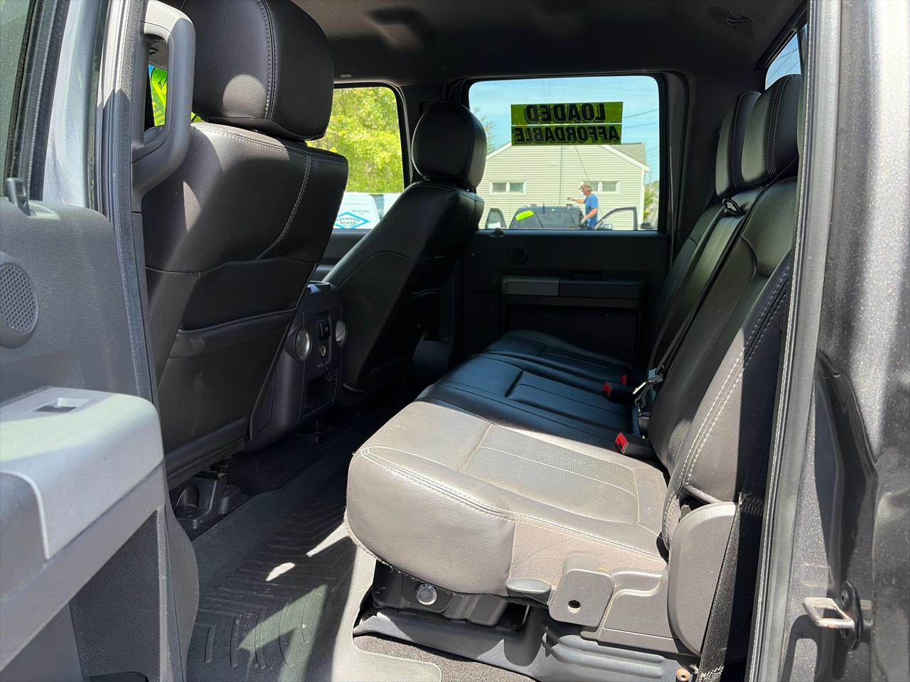 Ford F-350 SD Lariat Crew Cab 4WD 2012