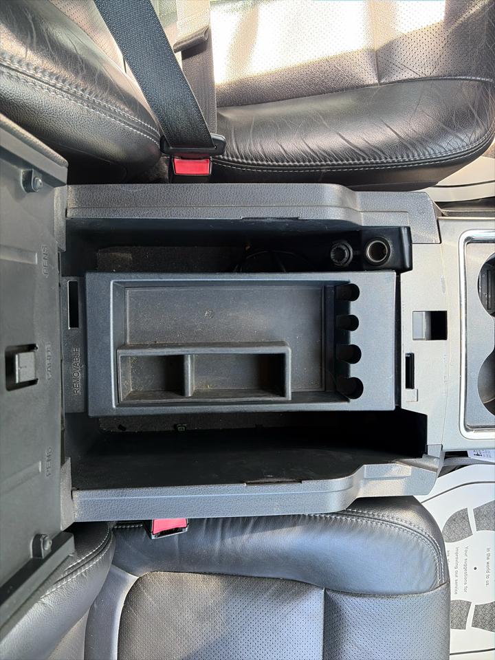 Ford F-350 SD Lariat Crew Cab 4WD 2012