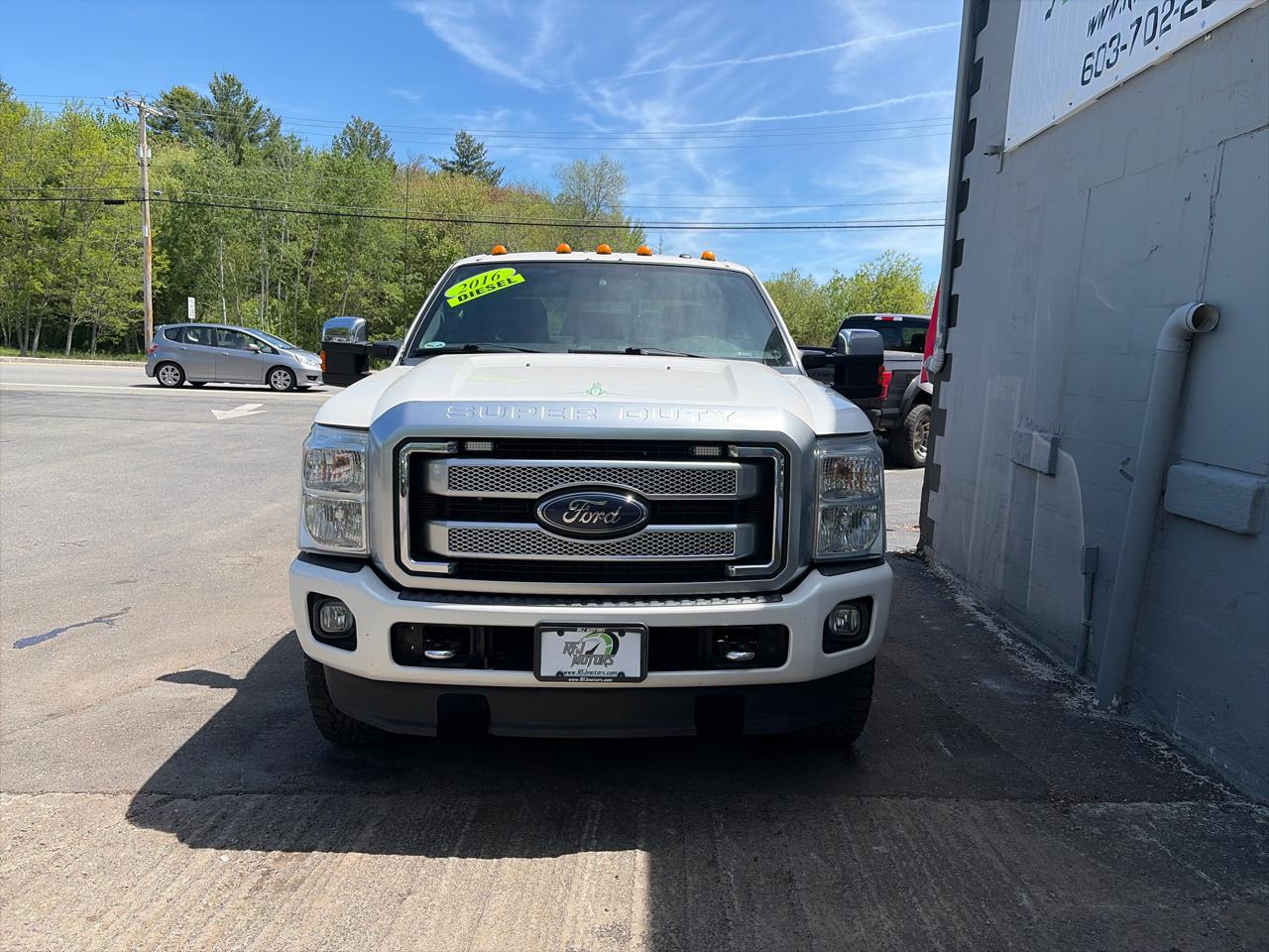 Ford F-350 SD Platinum Crew Cab 4WD 2016