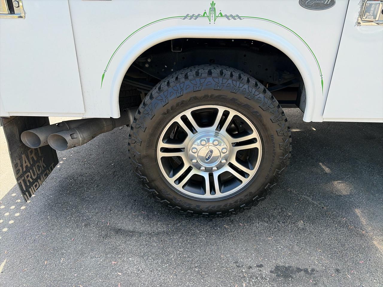 Ford F-350 SD Platinum Crew Cab 4WD 2016