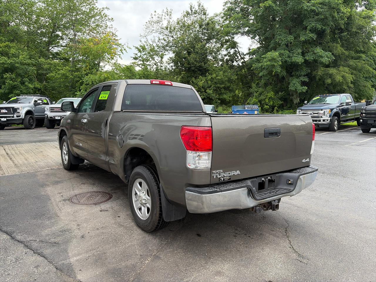 Toyota Tundra Tundra-Grade 5.7L Double Cab 4WD 2013