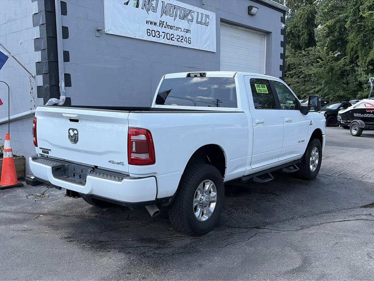 RAM 2500 Big Horn Crew Cab 4WD SWB 2023