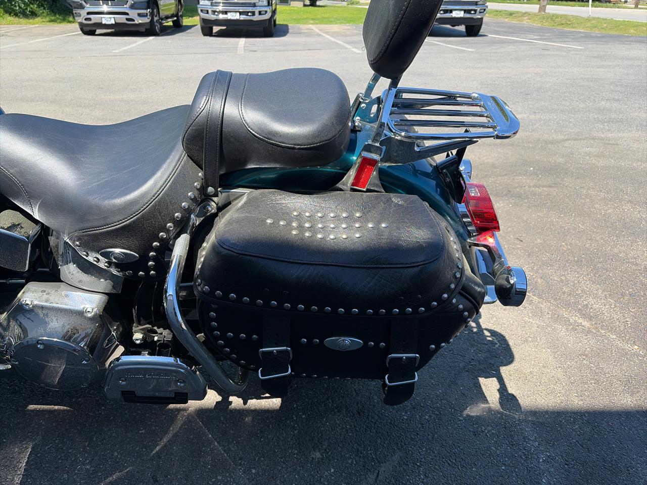 Harley-Davidson FLSTCI  2004