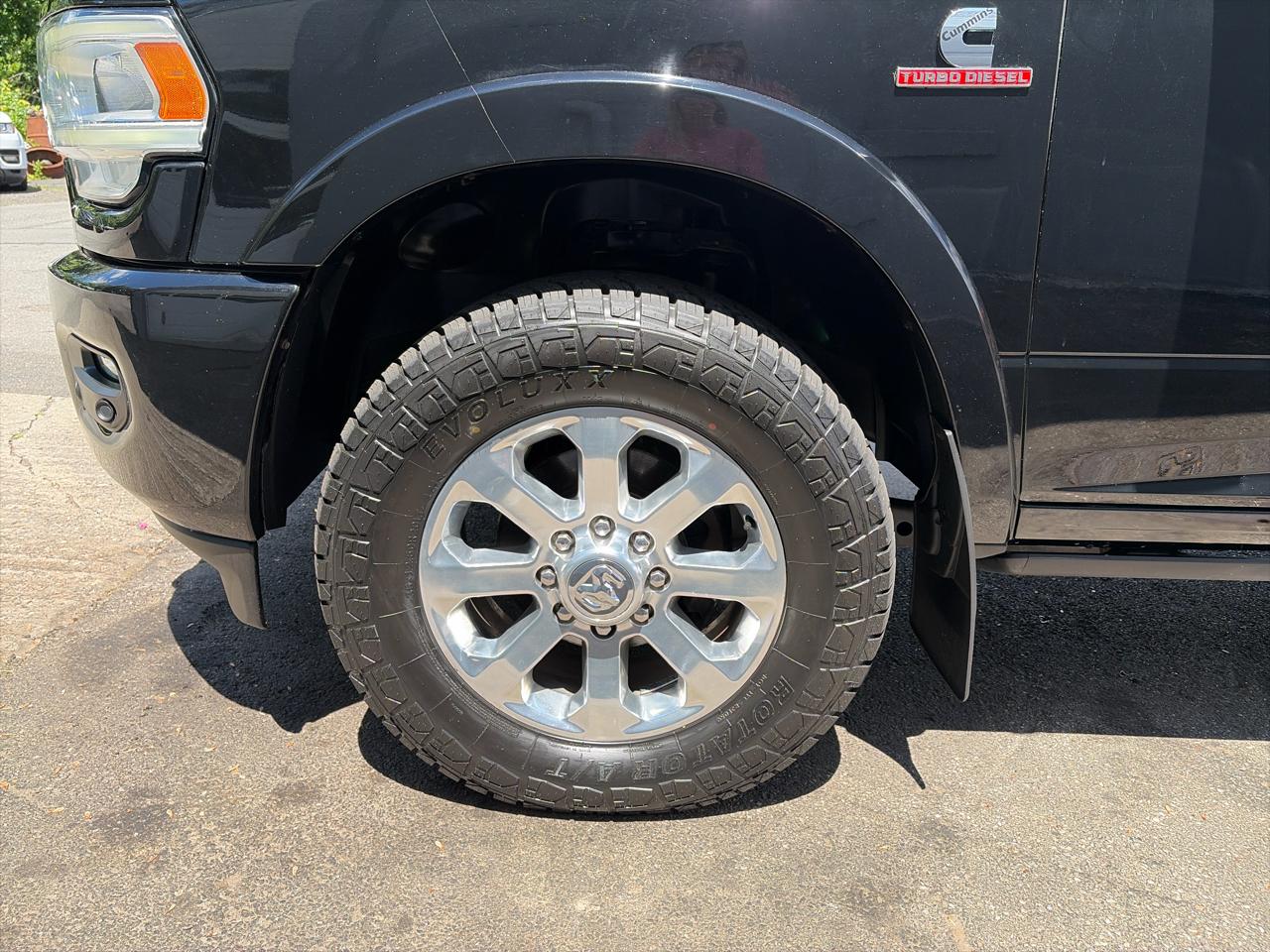 RAM 2500 Laramie Mega Cab 4WD 2019