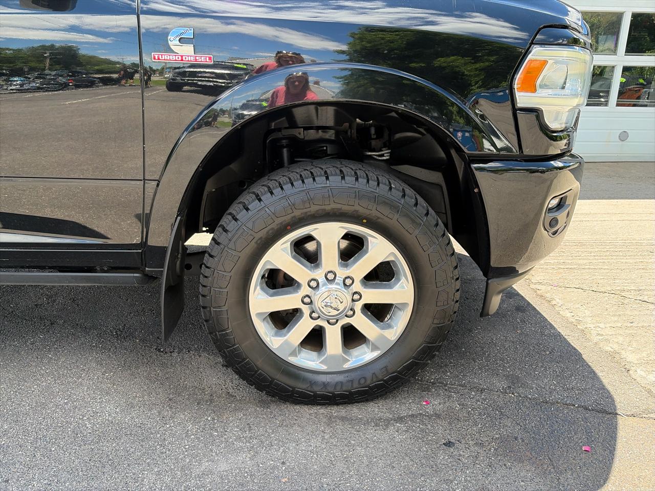 RAM 2500 Laramie Mega Cab 4WD 2019