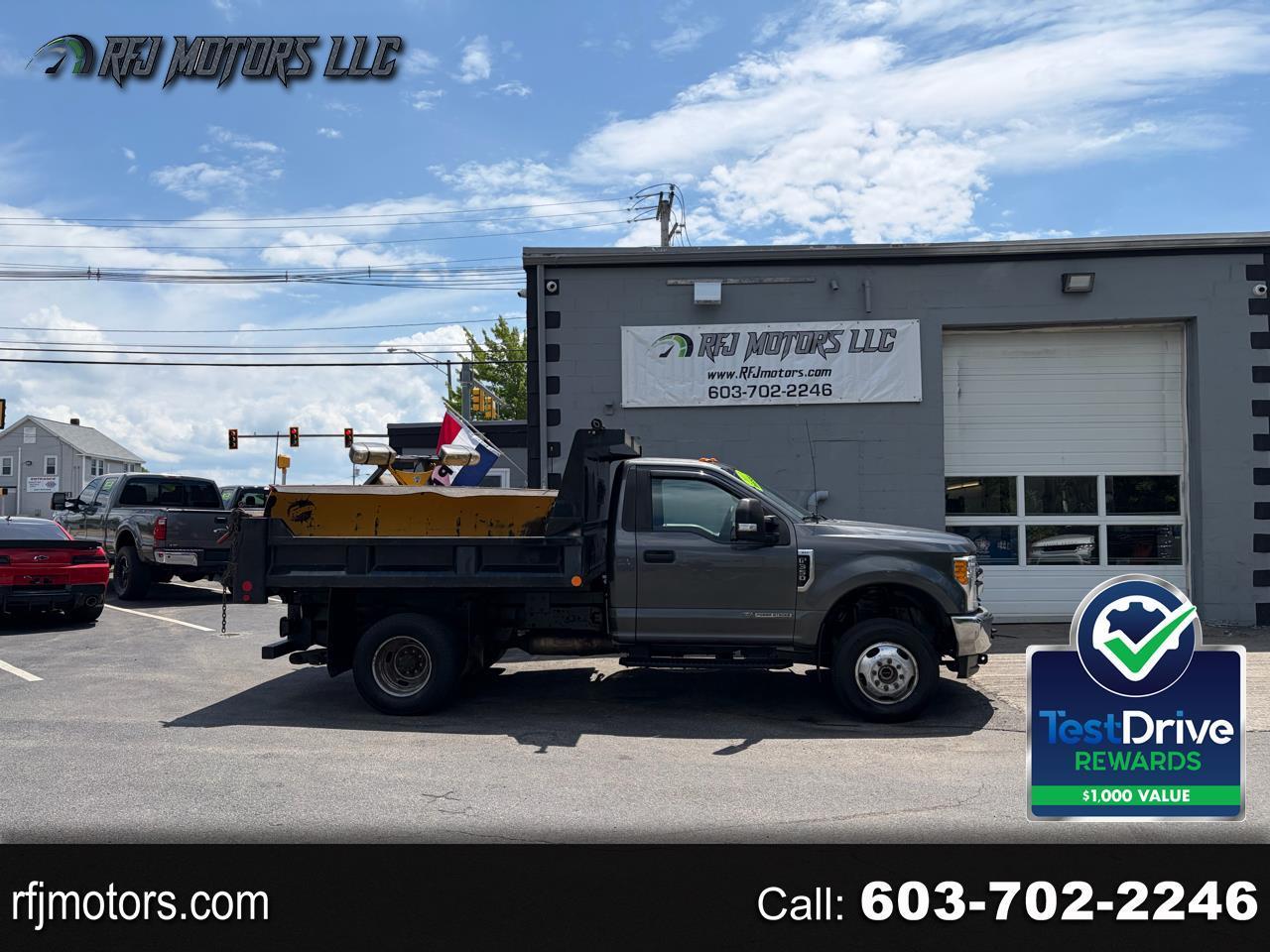 2017 Ford F-350 SD XLT Dump