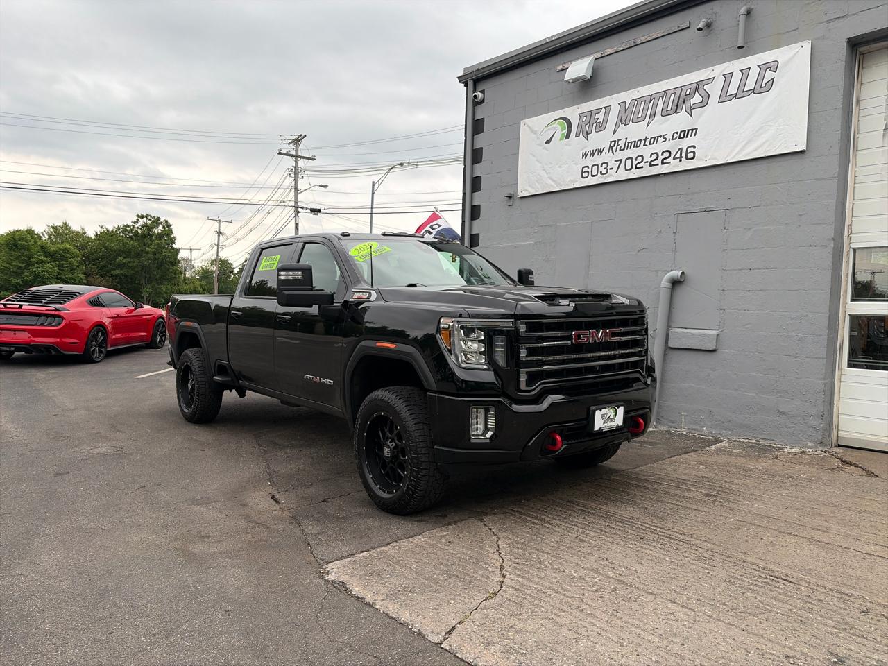 GMC Sierra 2500HD AT4 Crew Cab 4WD 2020