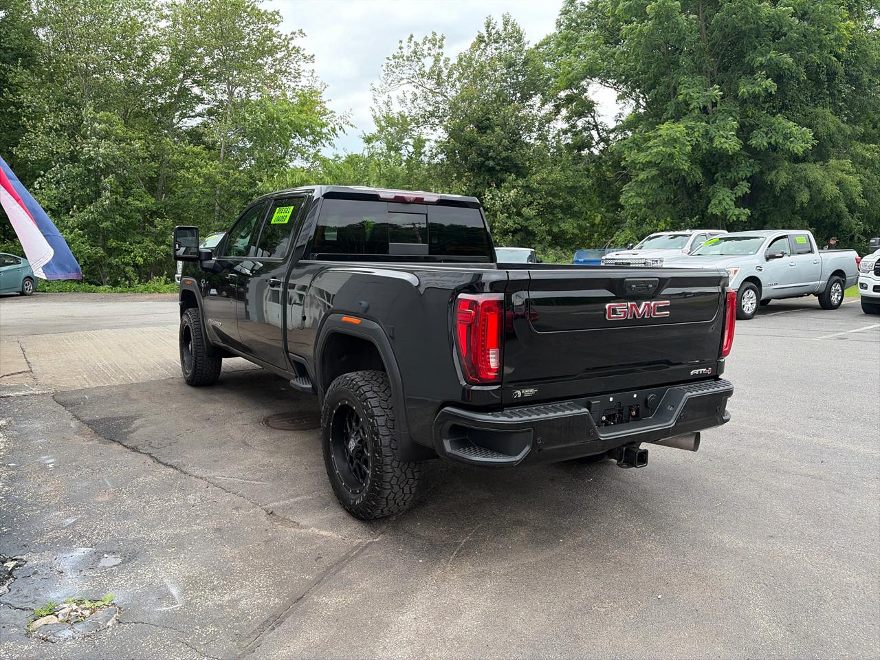 GMC Sierra 2500HD AT4 Crew Cab 4WD 2020
