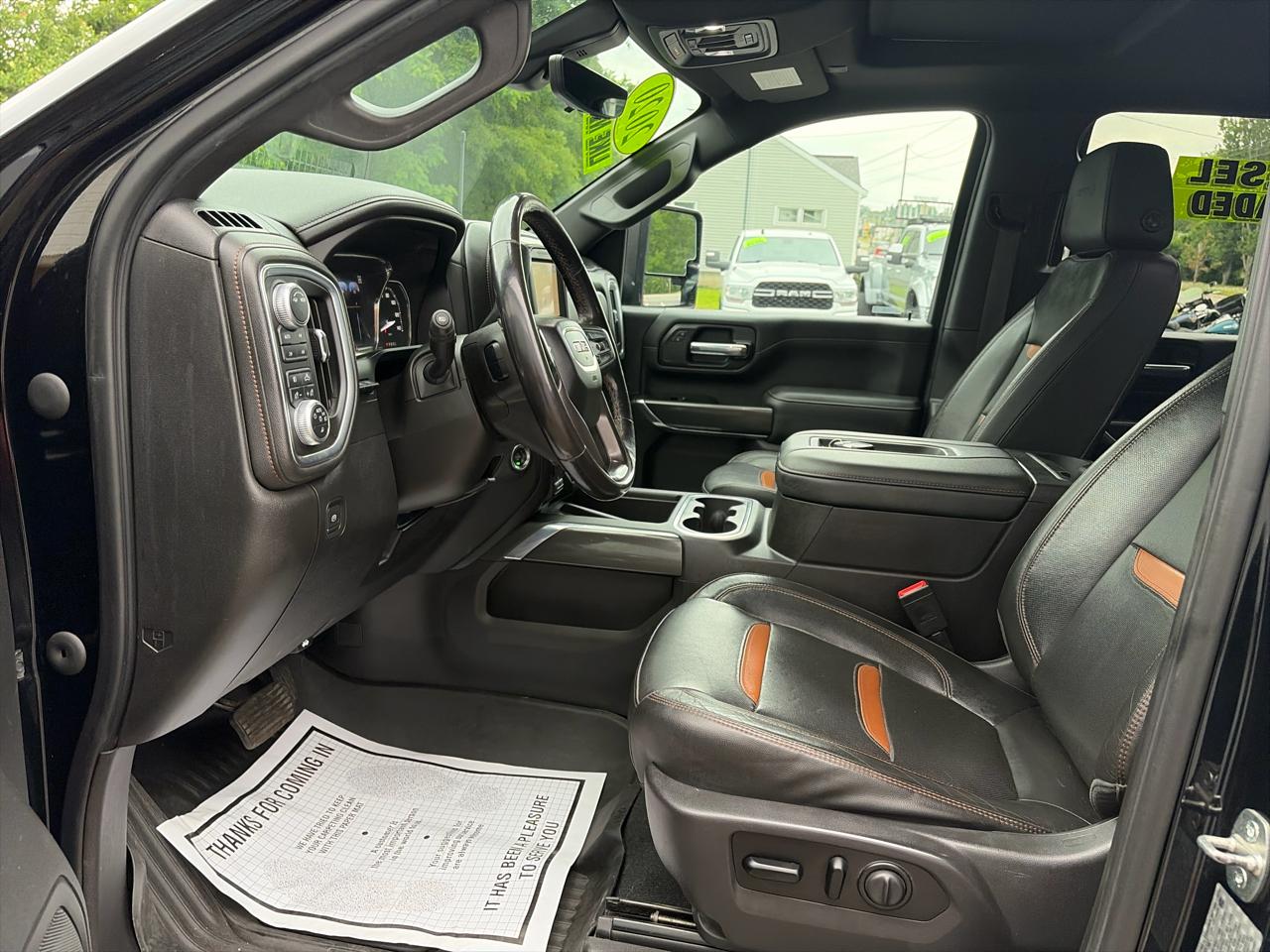 GMC Sierra 2500HD AT4 Crew Cab 4WD 2020