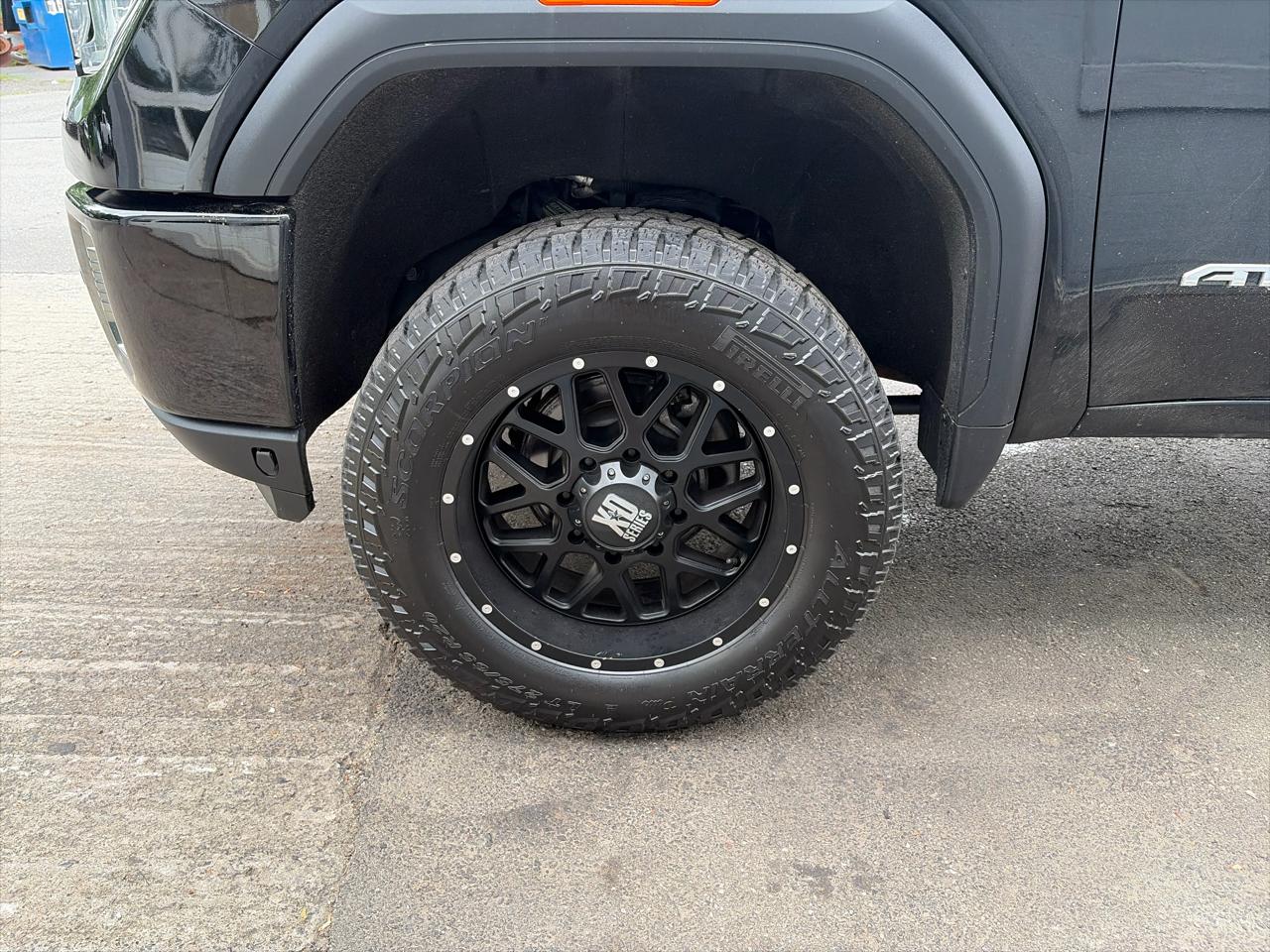 GMC Sierra 2500HD AT4 Crew Cab 4WD 2020