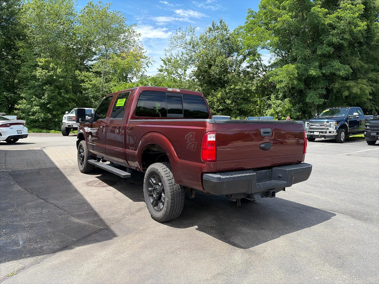 Ford F-250 SD Lariat Crew Cab Short Bed 4WD 2015