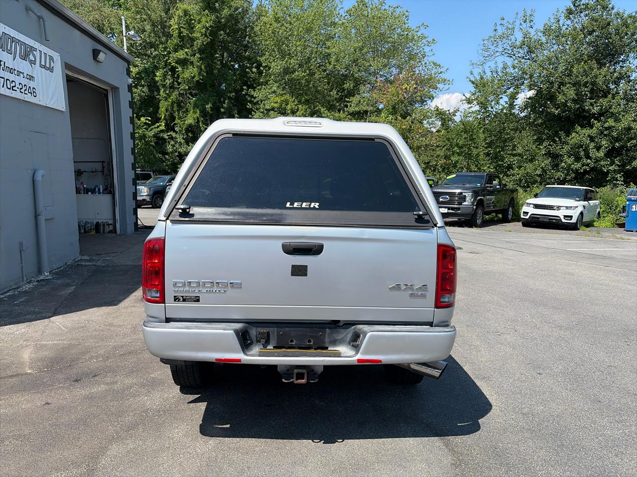 Dodge Ram 3500 SLT Quad Cab 4WD 2004