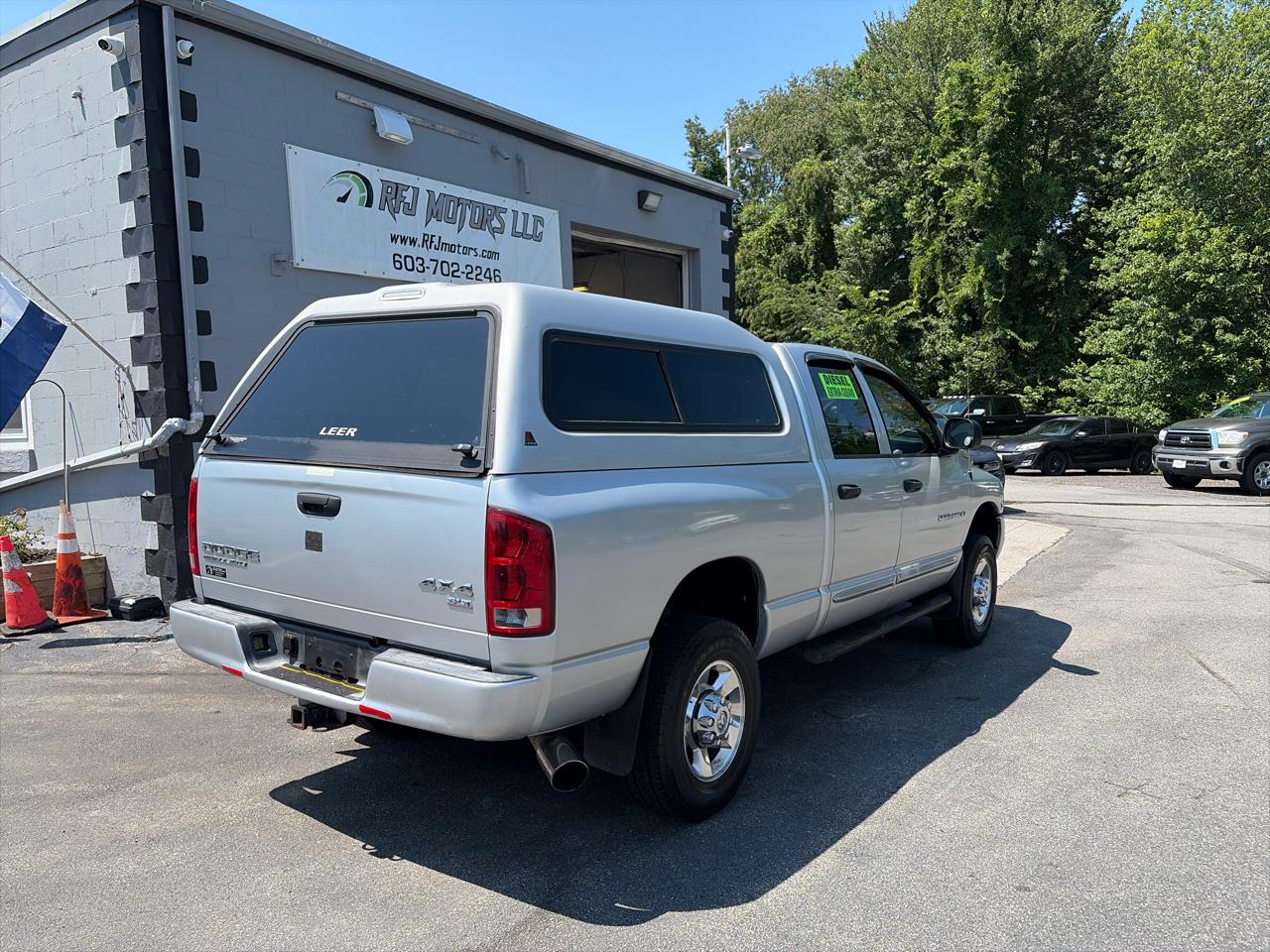 Dodge Ram 3500 SLT Quad Cab 4WD 2004
