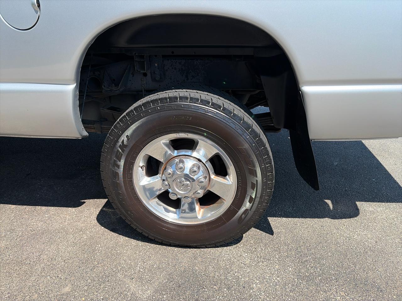Dodge Ram 3500 SLT Quad Cab 4WD 2004