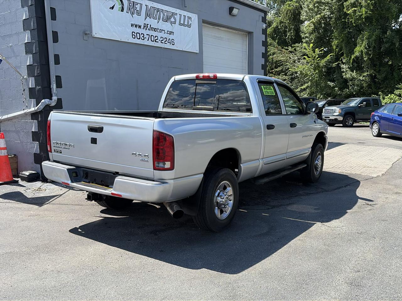 Dodge Ram 3500 SLT Quad Cab 4WD 2004