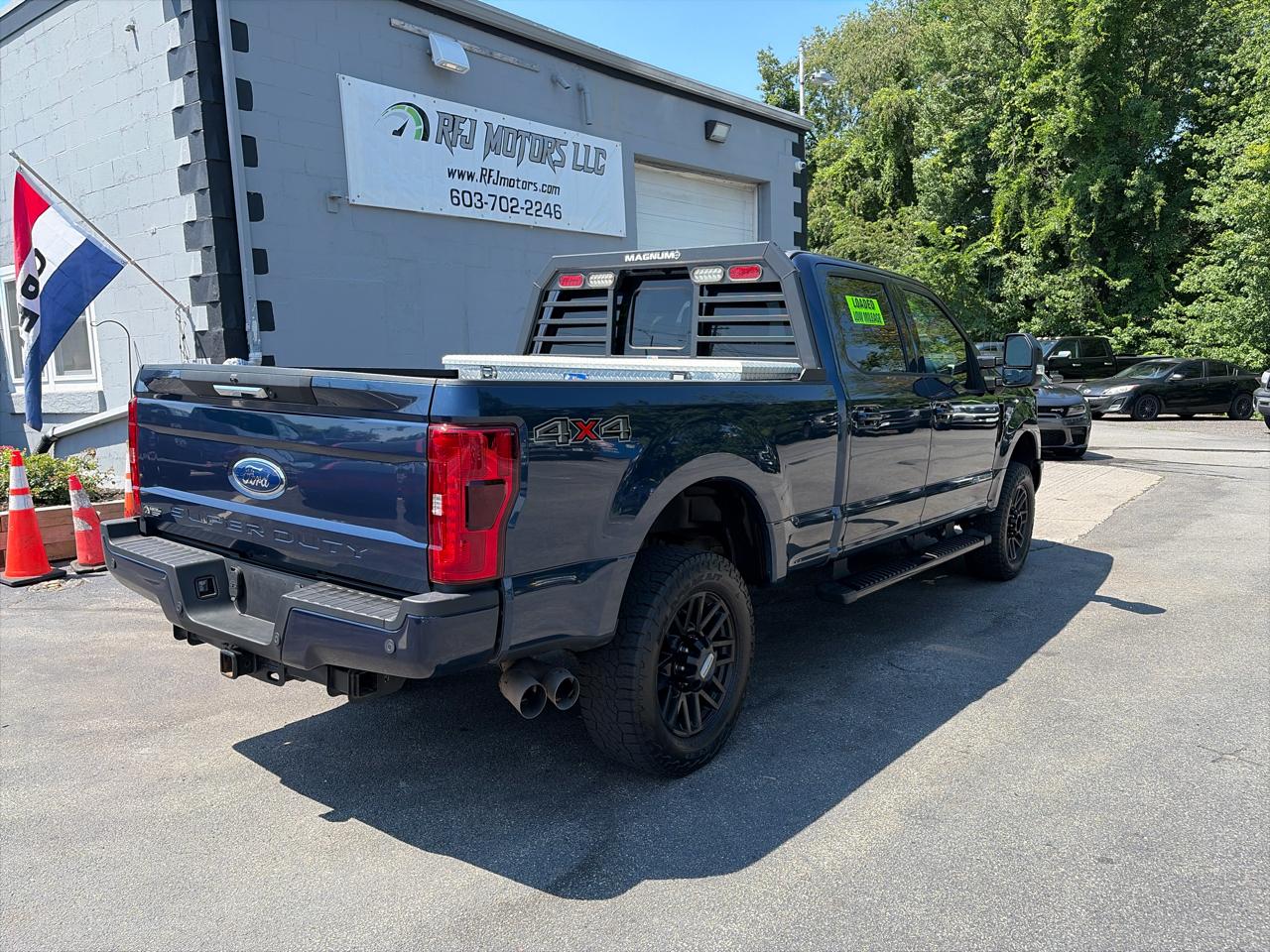 Ford F-350 SD Lariat Crew Cab 4WD 2019