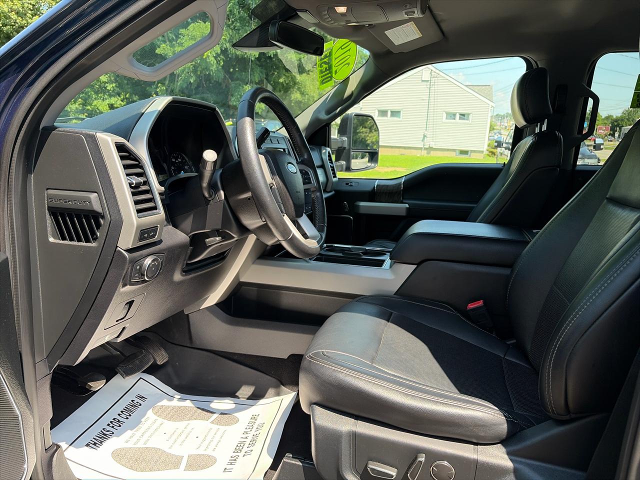 Ford F-350 SD Lariat Crew Cab 4WD 2019