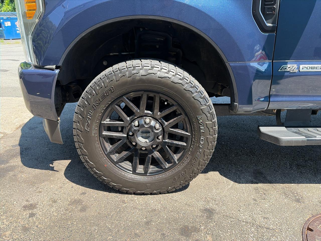 Ford F-350 SD Lariat Crew Cab 4WD 2019