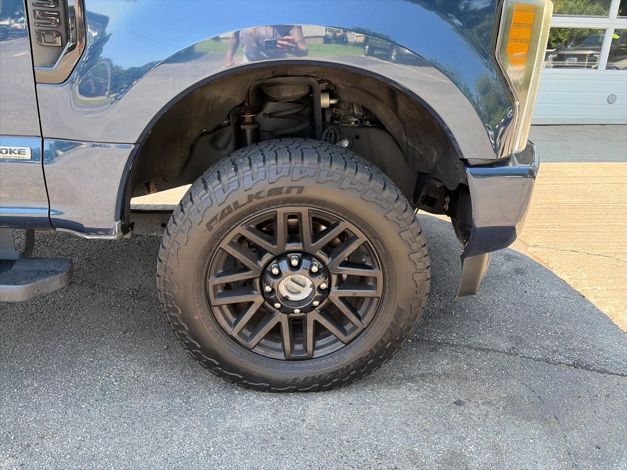 Ford F-350 SD Lariat Crew Cab 4WD 2019