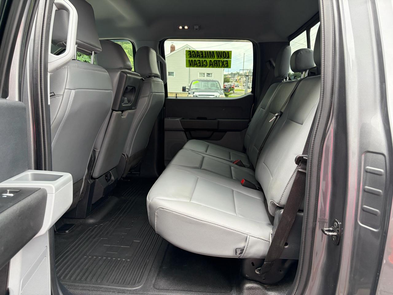 Ford F-250 SD XL Crew Cab 4WD 2023