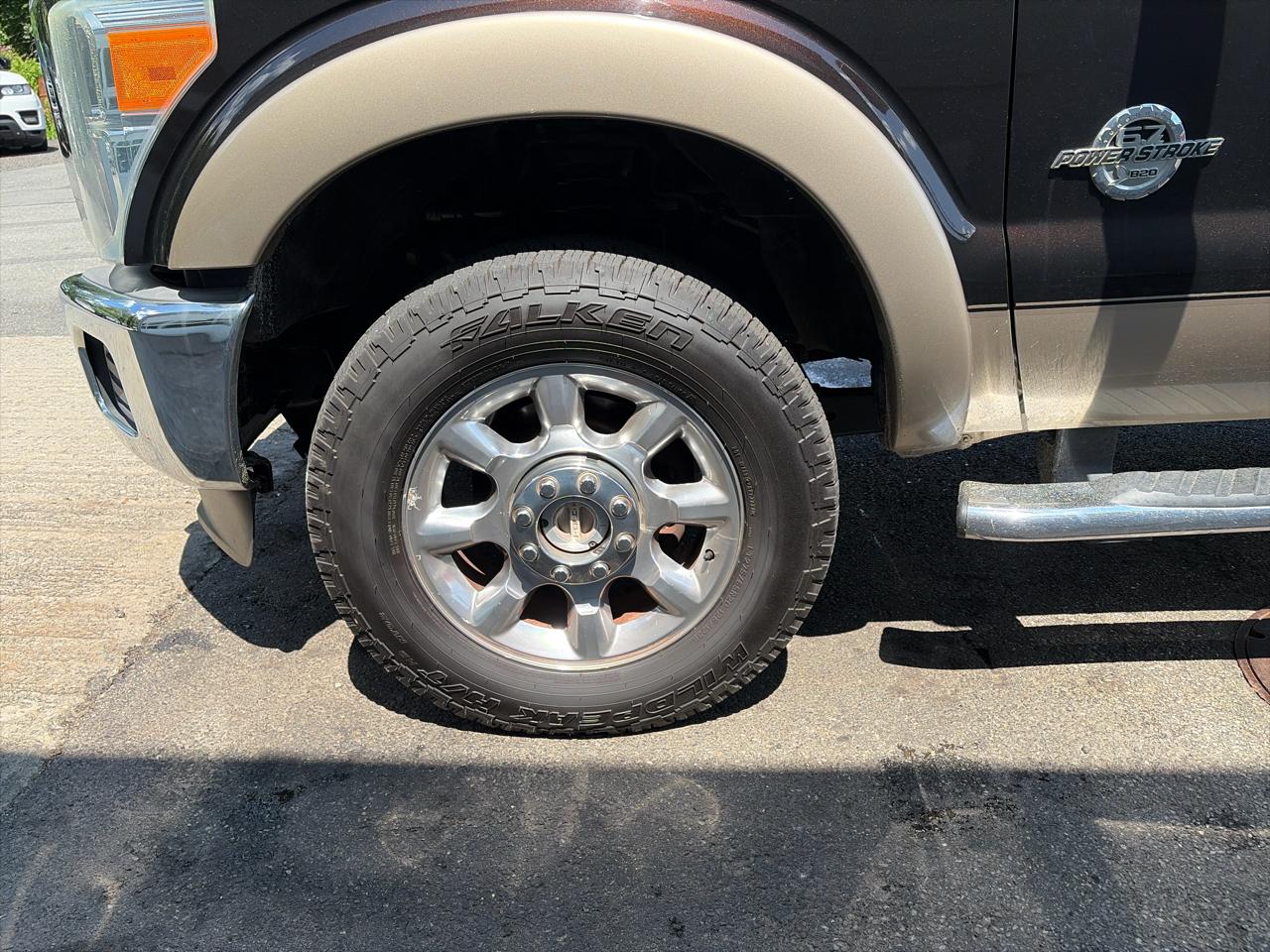 Ford F-350 SD Lariat Crew Cab Long Bed 4WD 2013