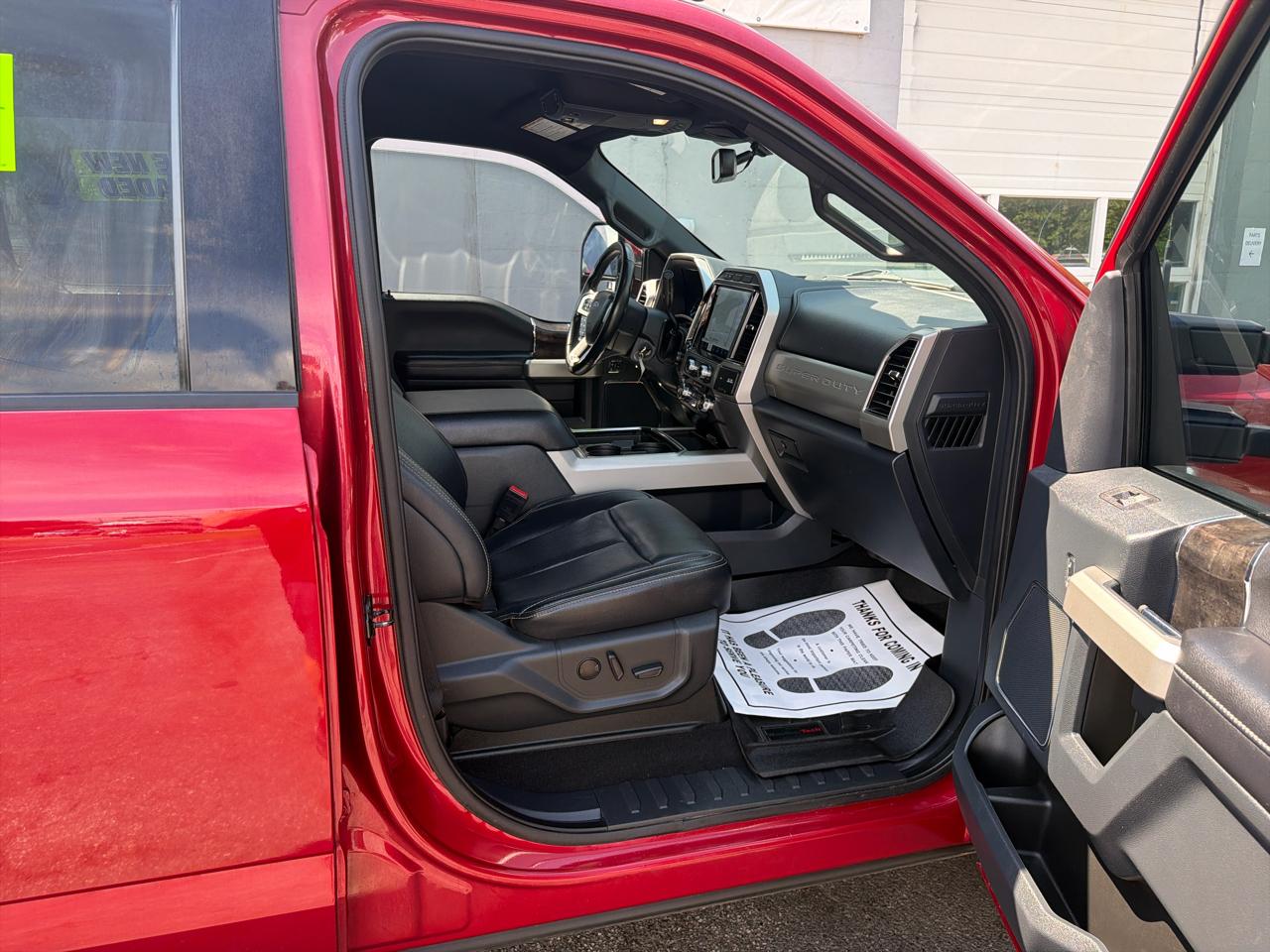 Ford F-250 SD Lariat Crew Cab 4WD 2022