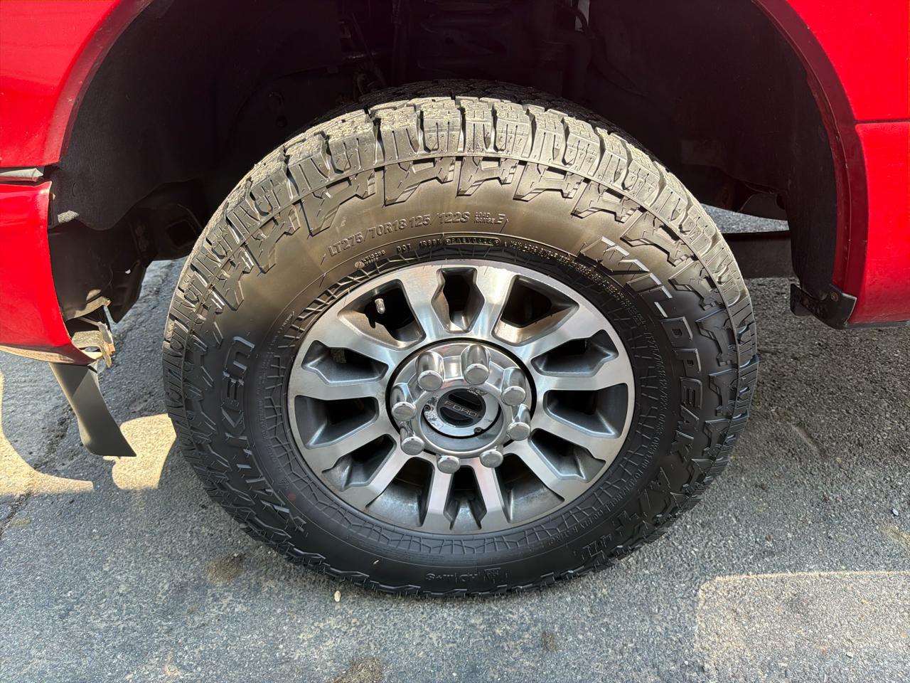 Ford F-250 SD Lariat Crew Cab 4WD 2022
