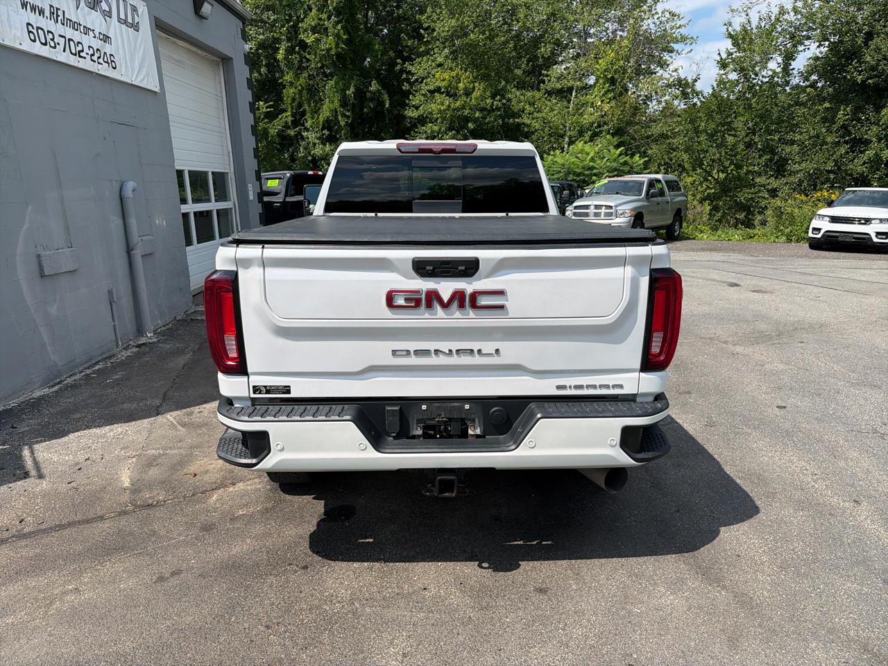 GMC Sierra 2500HD Denali Crew Cab 4WD SB 2022