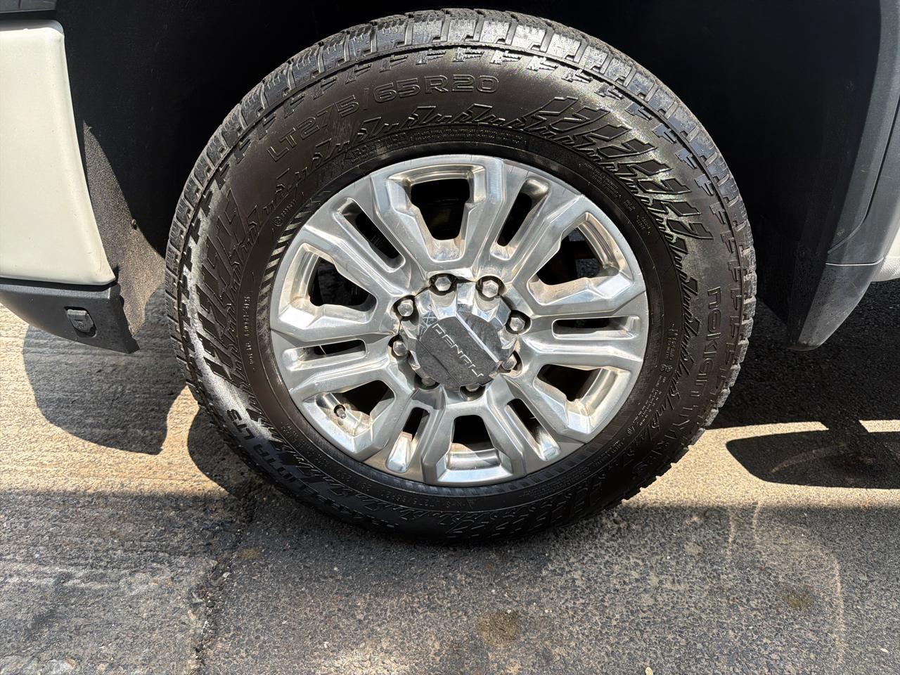 GMC Sierra 2500HD Denali Crew Cab 4WD SB 2022