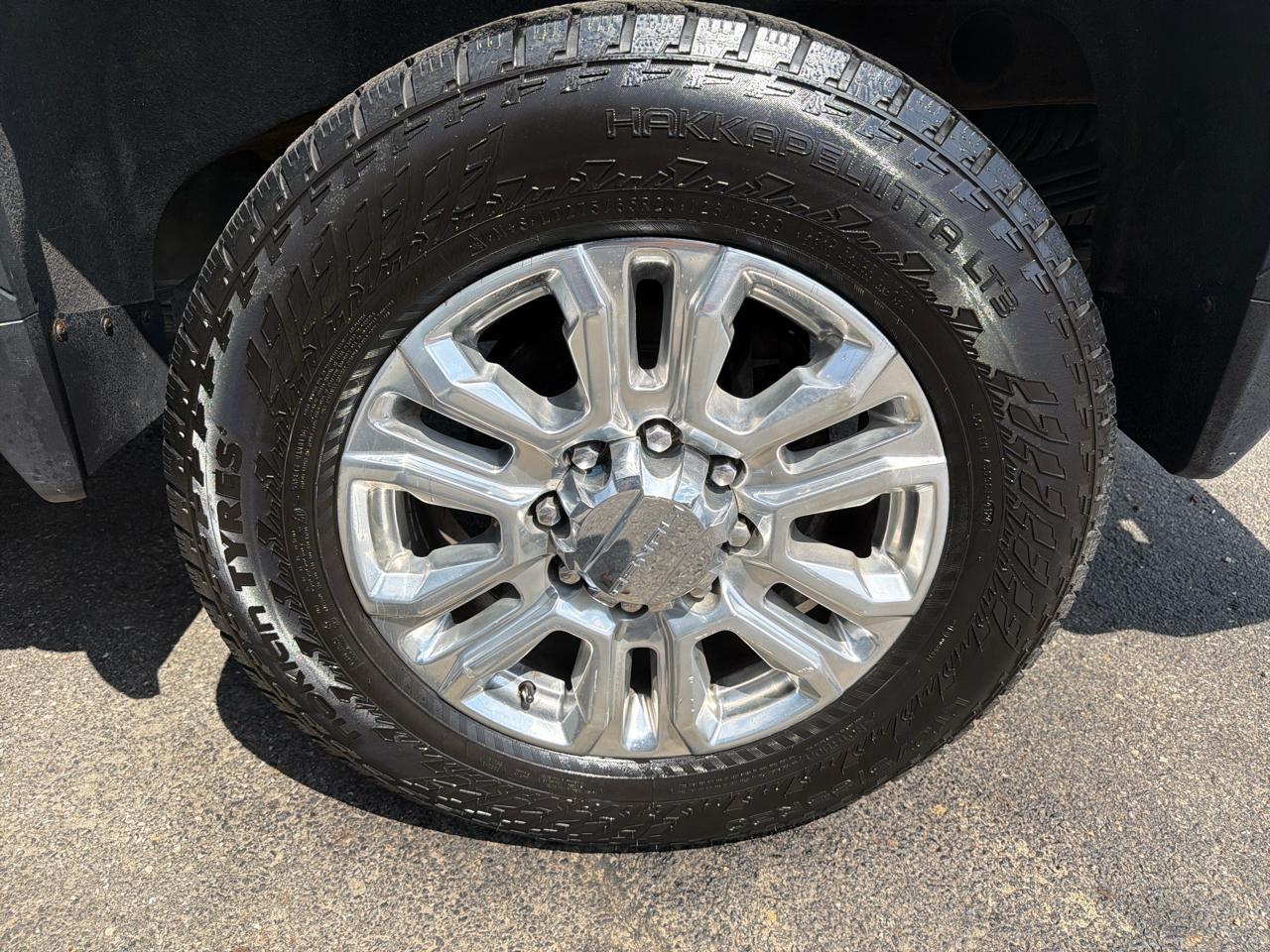 GMC Sierra 2500HD Denali Crew Cab 4WD SB 2022
