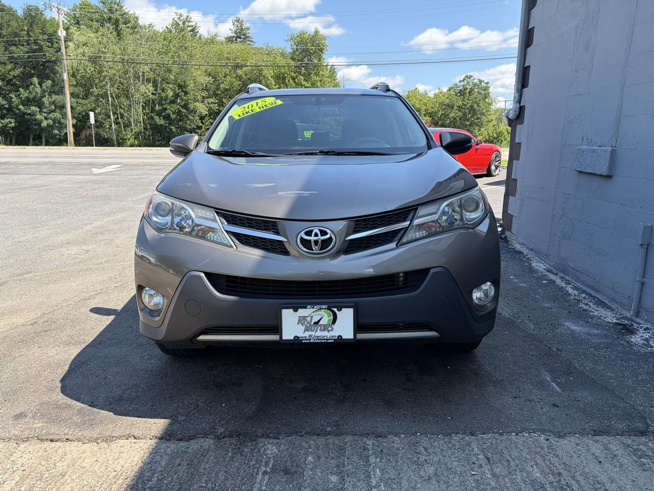 Toyota RAV4 XLE AWD 2015