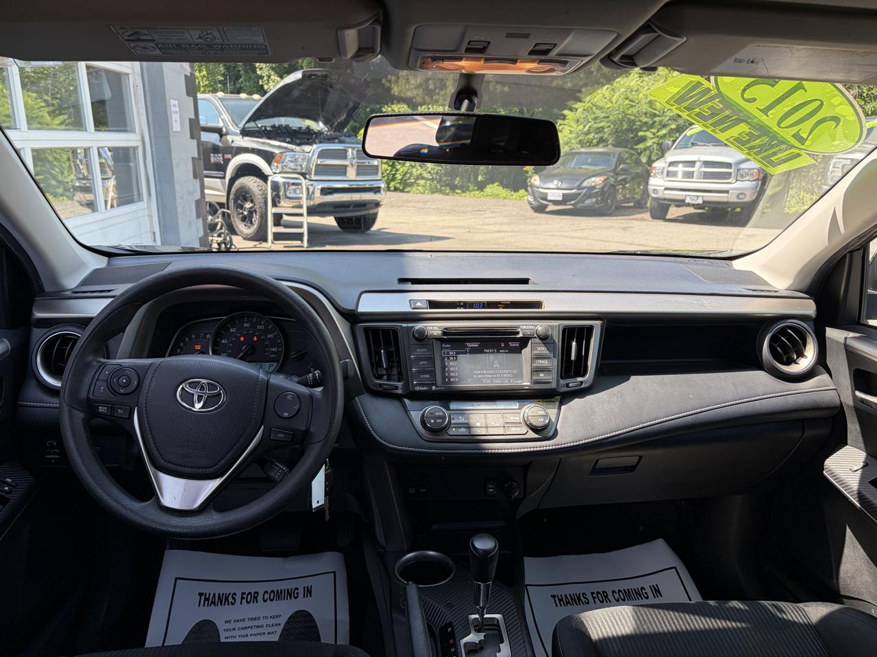 Toyota RAV4 XLE AWD 2015