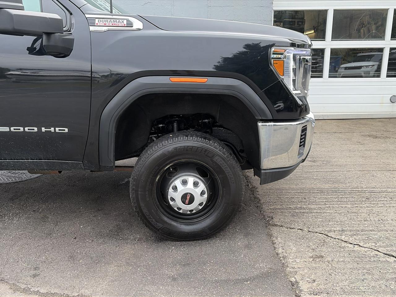 GMC Sierra 3500HD 4WD Crew Cab 177" WB, 60" CA SLE 2021