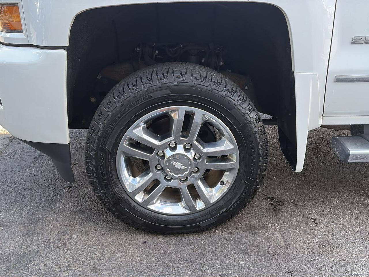 Chevrolet Silverado 2500HD LTZ Crew Cab 4WD 2018