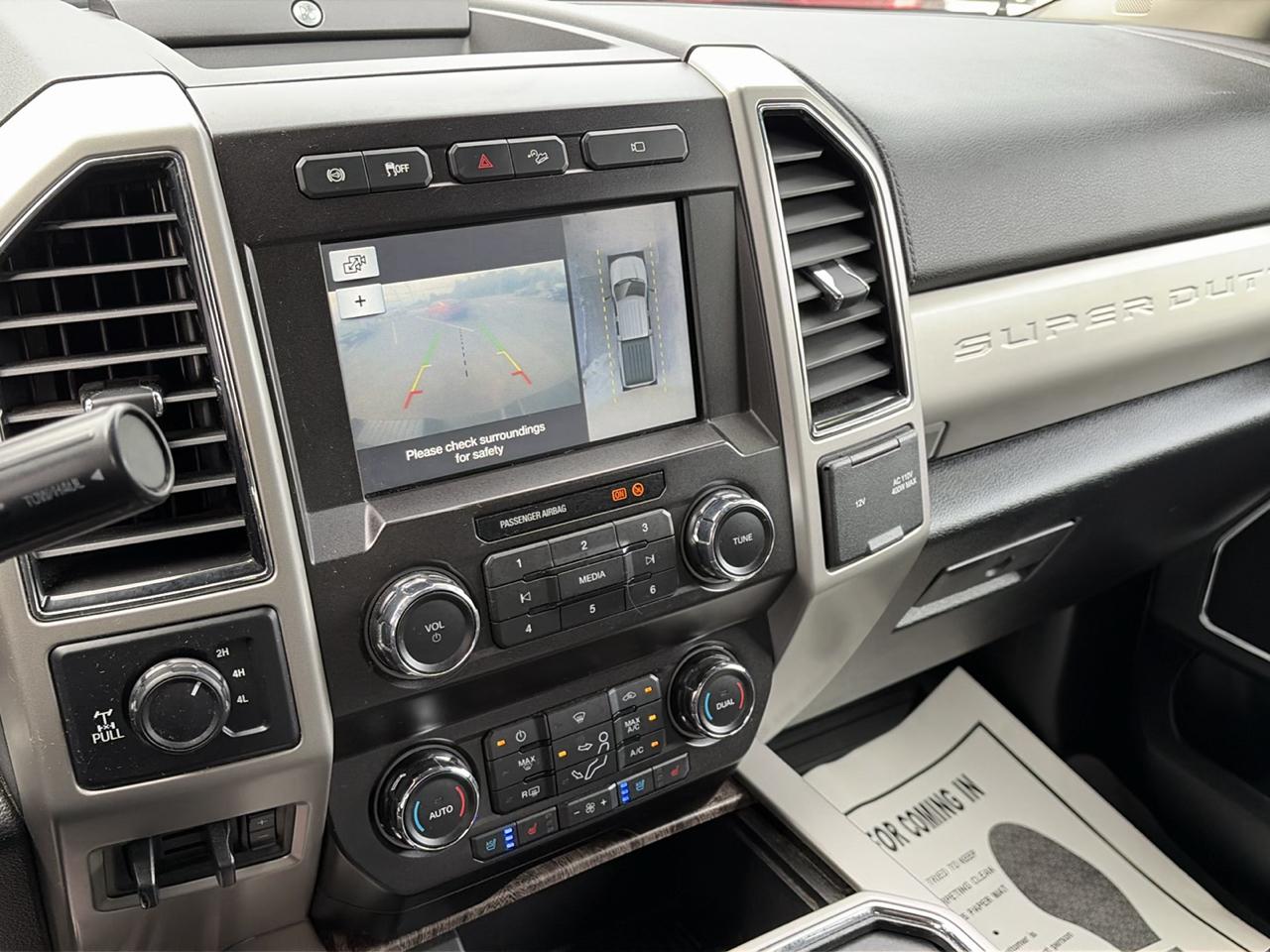 Ford F-350 SD Lariat Crew Cab 4WD 2019