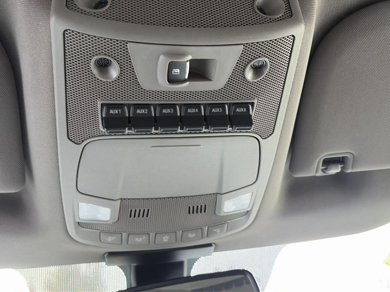 Ford F-350 SD Lariat Crew Cab 4WD 2019