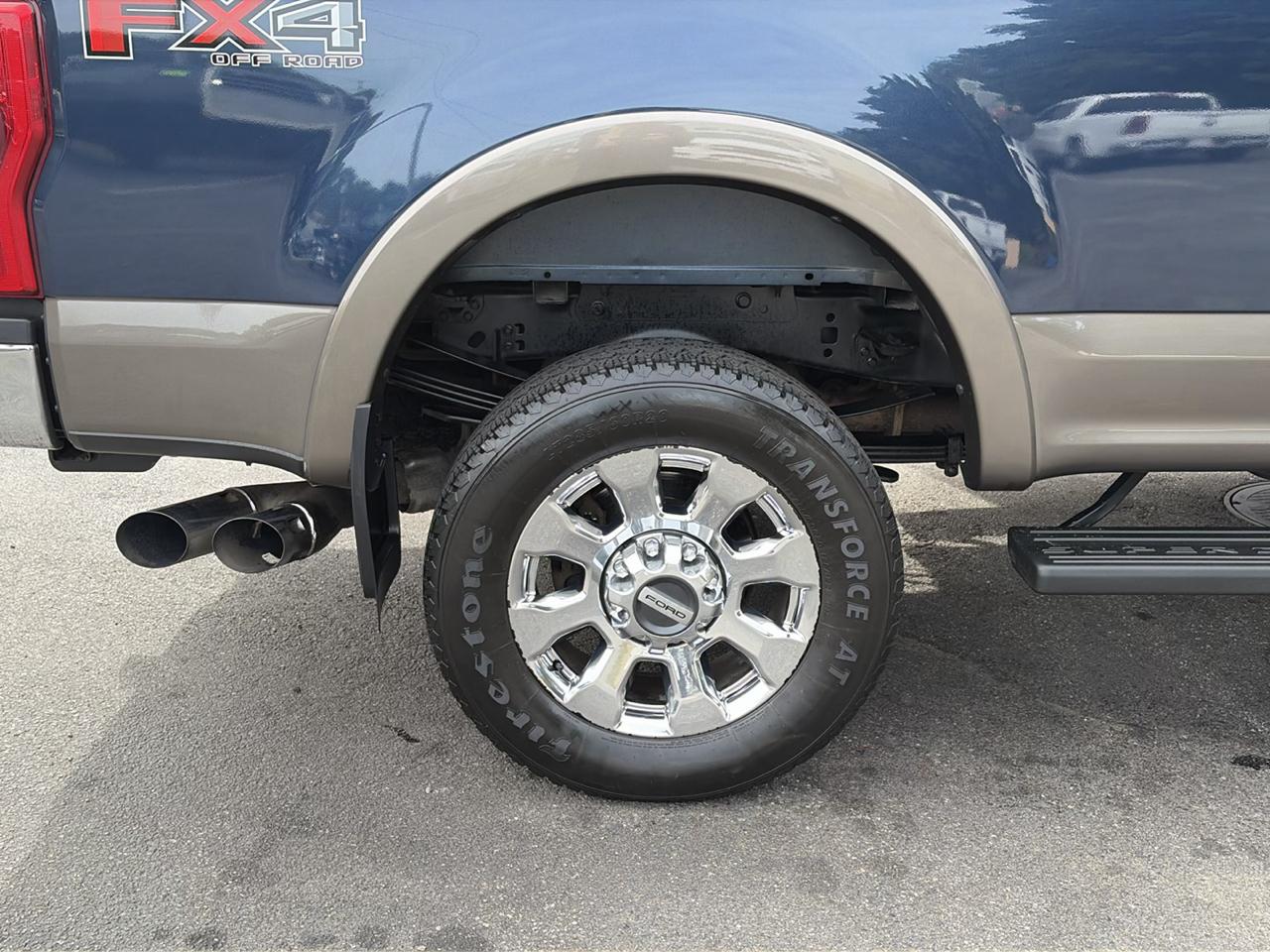 Ford F-350 SD Lariat Crew Cab 4WD 2019