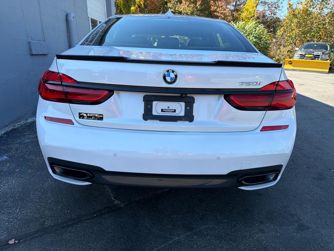 BMW 7-Series  2019