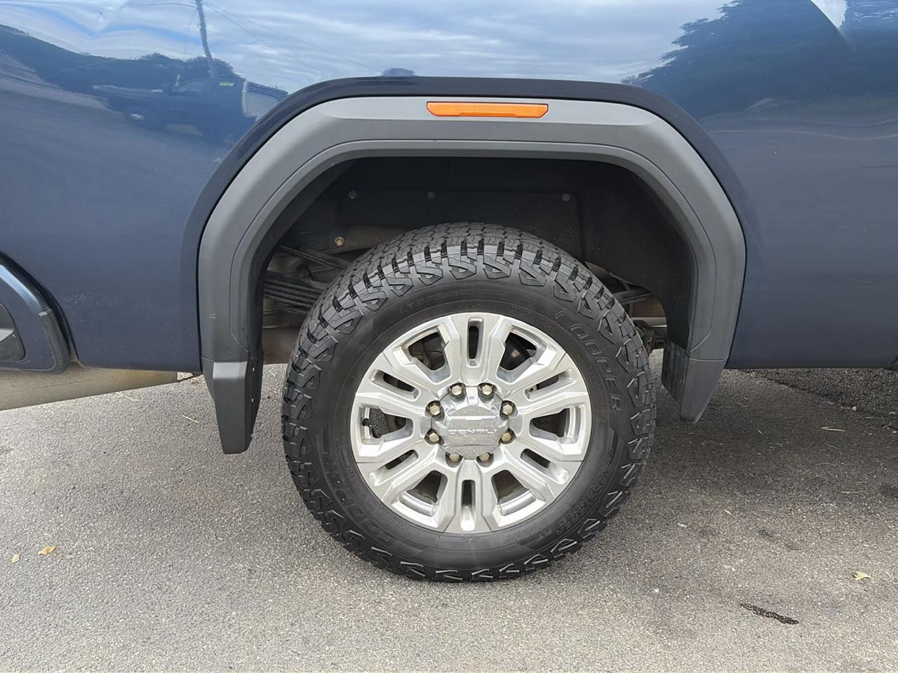 GMC Sierra 3500HD Denali Crew Cab Long Box 4WD 2020