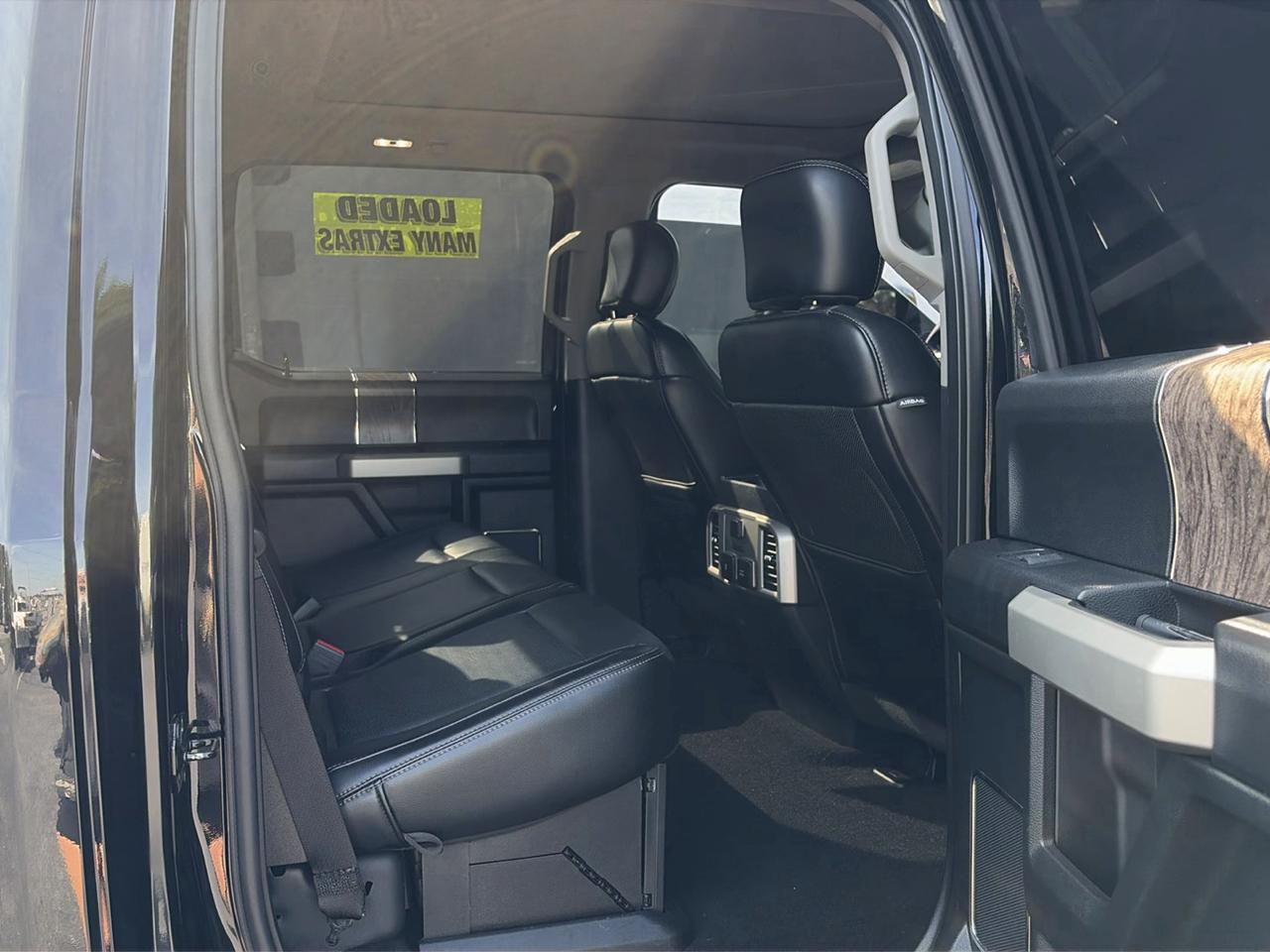 Ford F-250 SD Lariat Crew Cab 4WD 2019